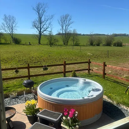 Holiday home Sunset Snug - Hot Tub Hire Available Contact Host